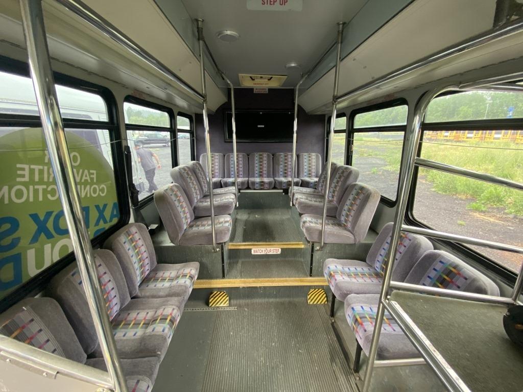 2004 Eldorado 35' CNG Shuttle Bus