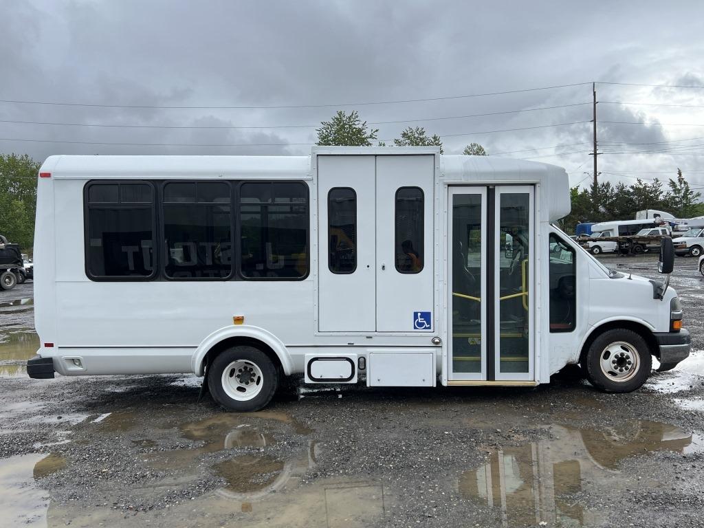 2012 Chevrolet C4500 Paratransit Bus