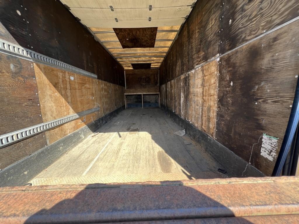 1999 Utility 28' T/A Dry Van Trailer