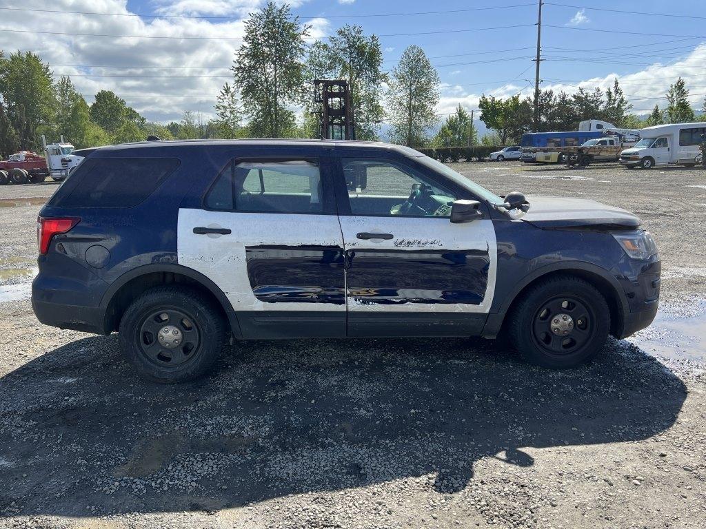 2017 Ford Explorer AWD SUV