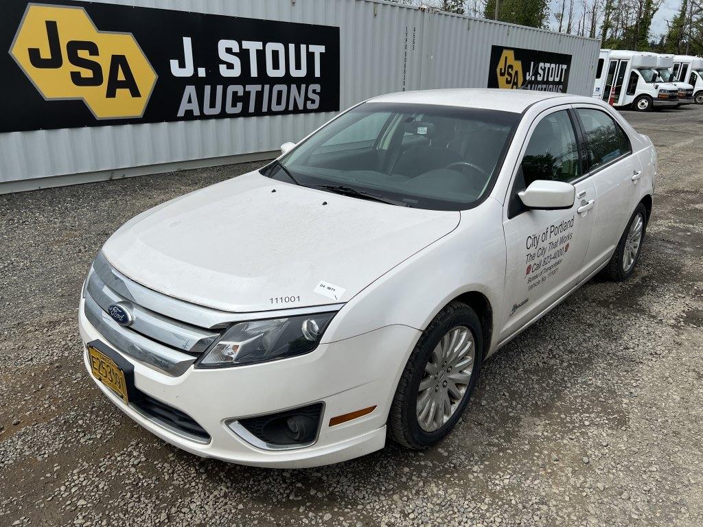 2011 Ford Fusion Hybrid Sedan