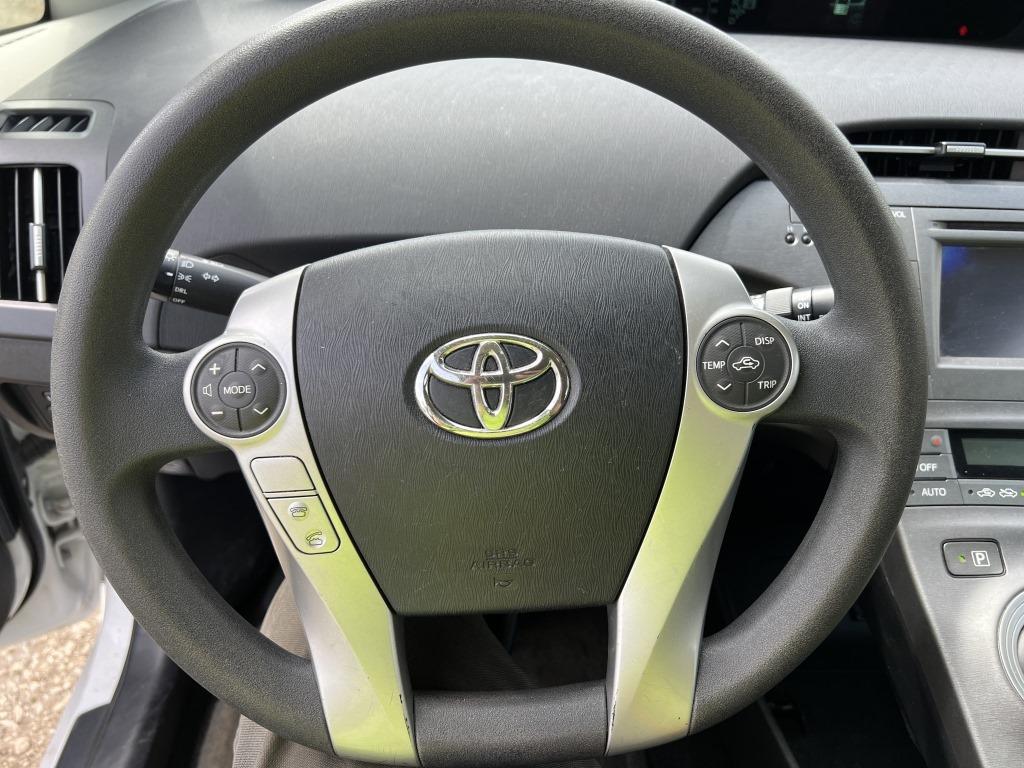 2013 Toyota Prius Hybrid Sedan