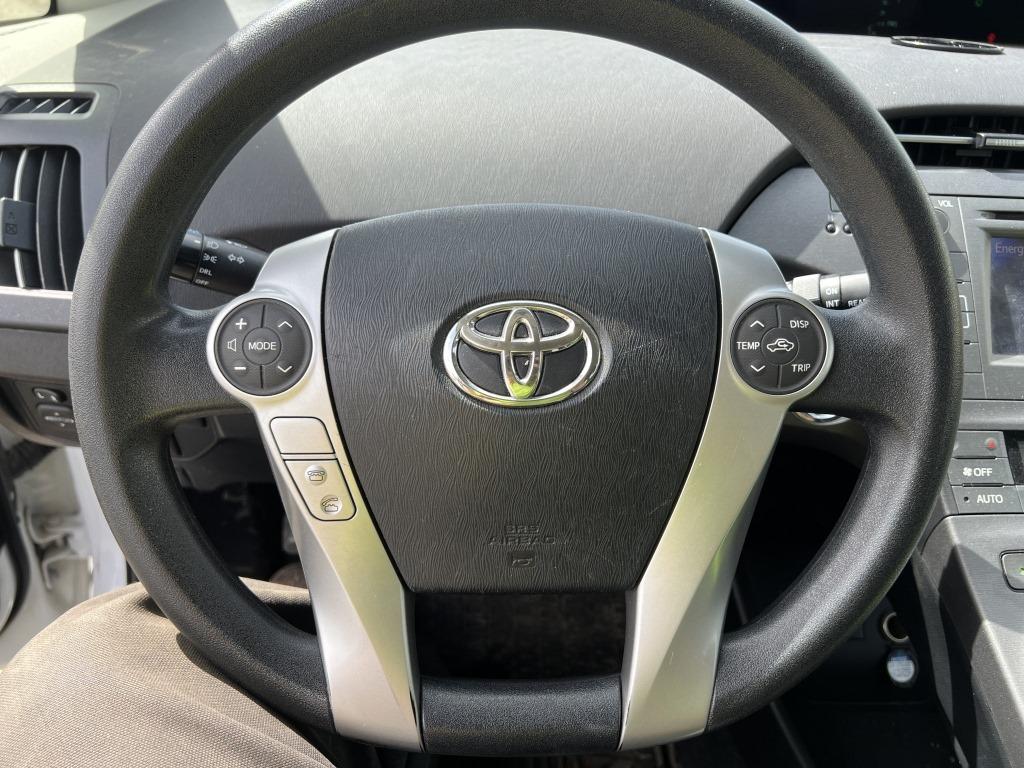 2013 Toyota Prius Hybrid Sedan