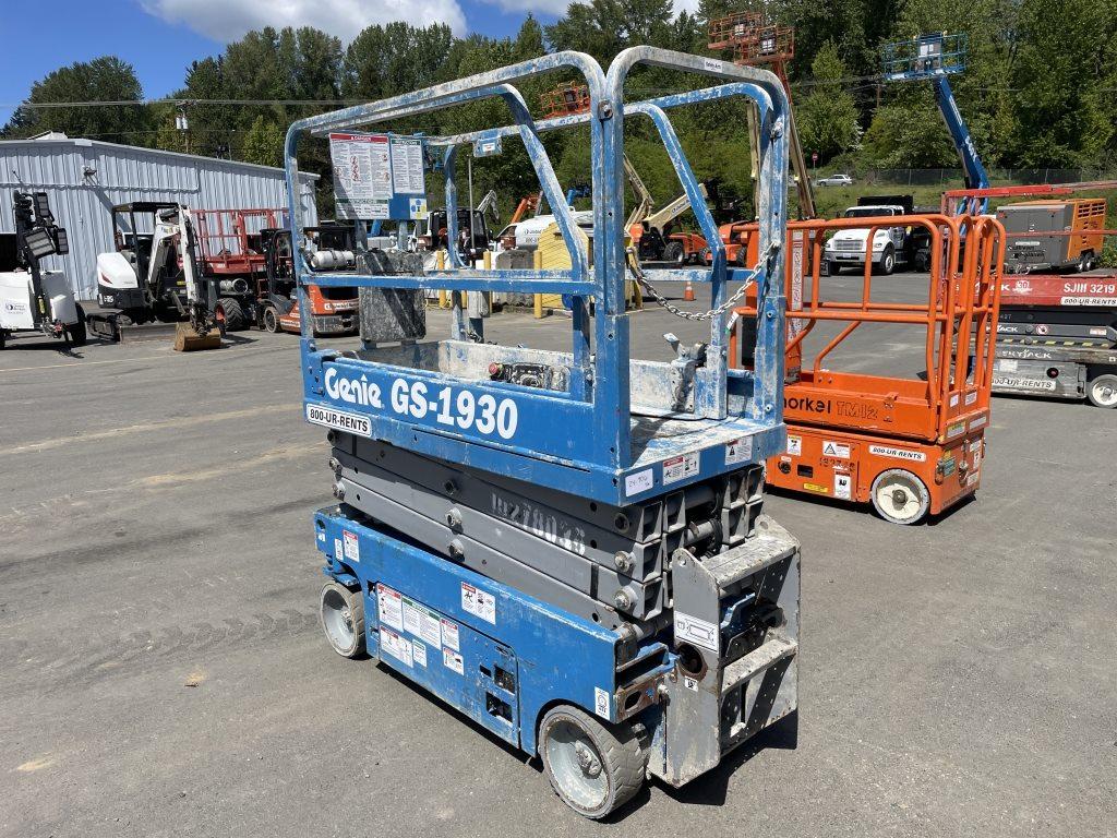 2014 Genie GS-1930 Scissor Lift