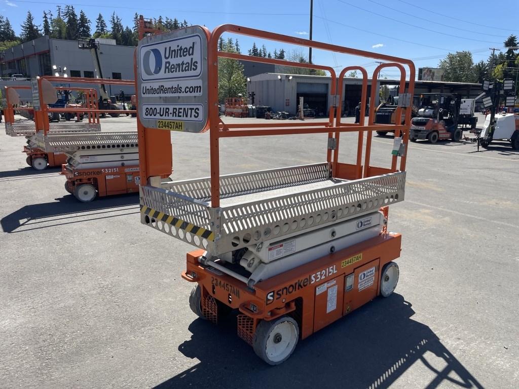 2019 Snorkel S3215L Scissor Lift