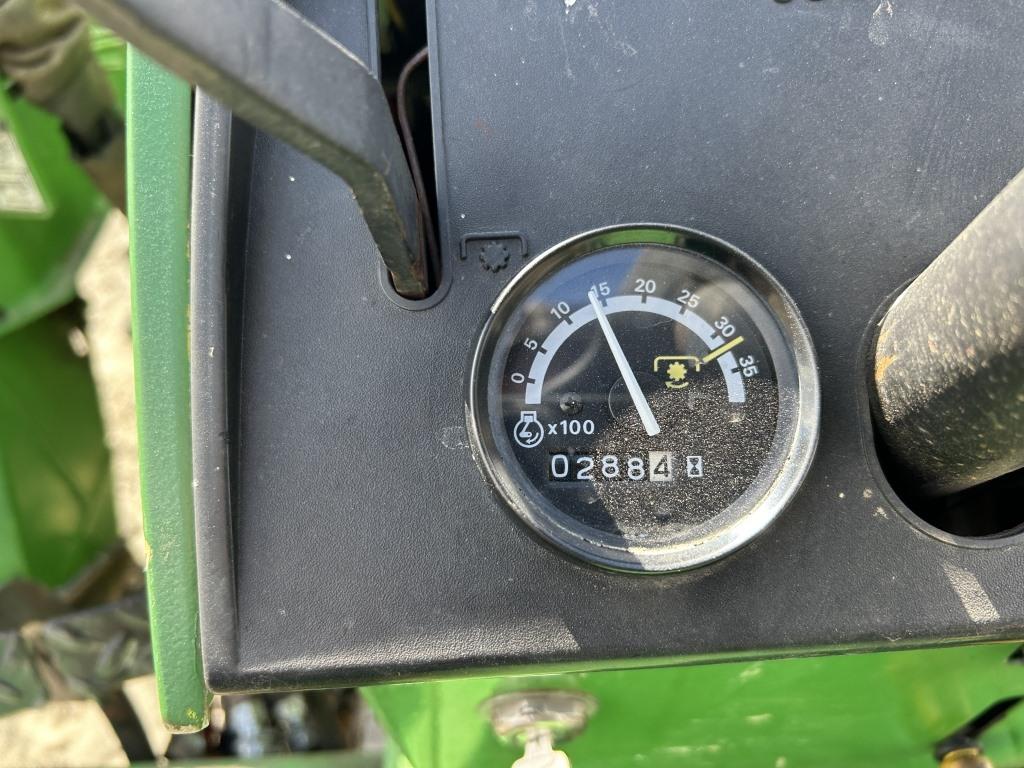 John Deere 855 Utility Tractor