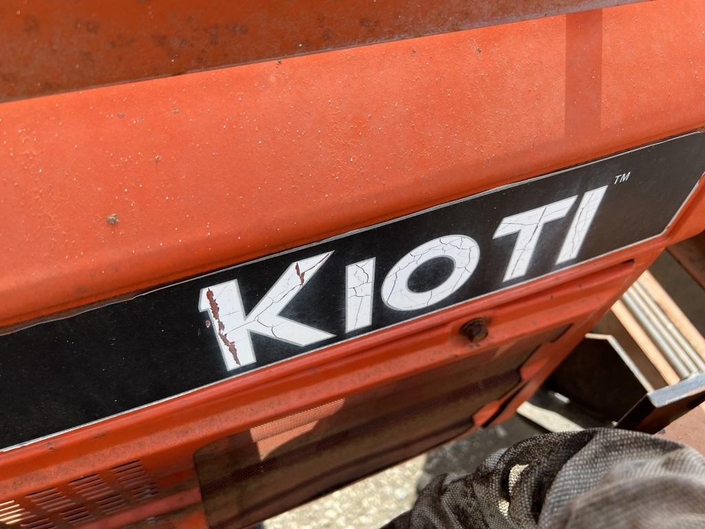 Kioti LB2202 2WD Utility Tractor