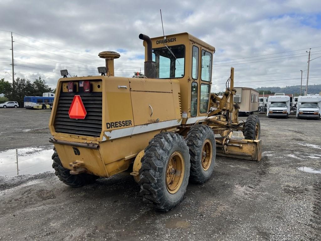 1987 Dresser A566E Motorgrader