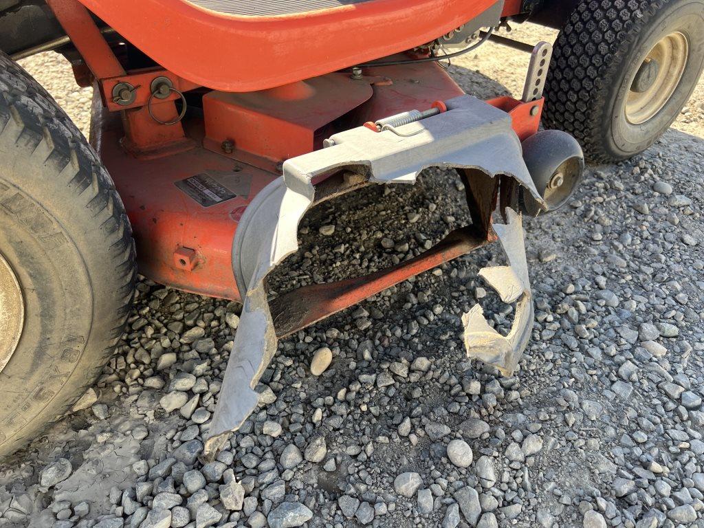 Kubota T1570 Riding Lawn Mower
