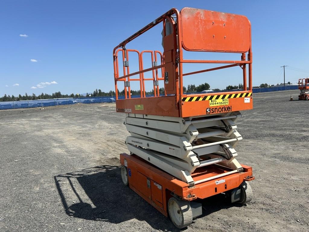 2018 Snorkel S4732E Scissor Lift