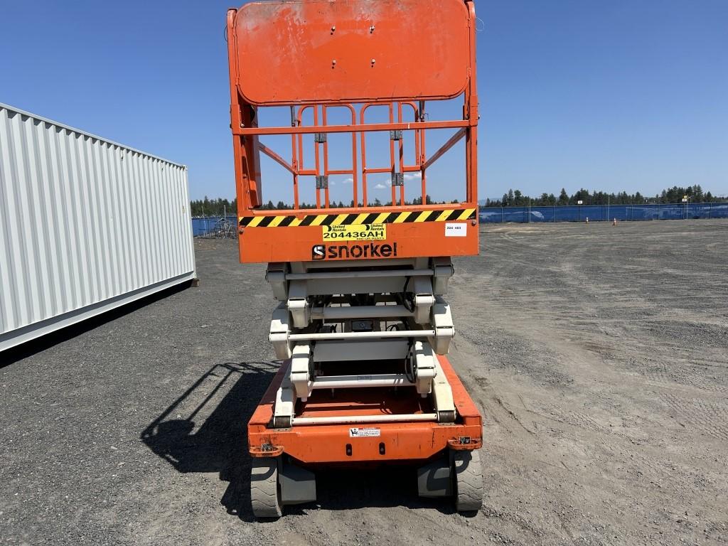 2018 Snorkel S4732E Scissor Lift