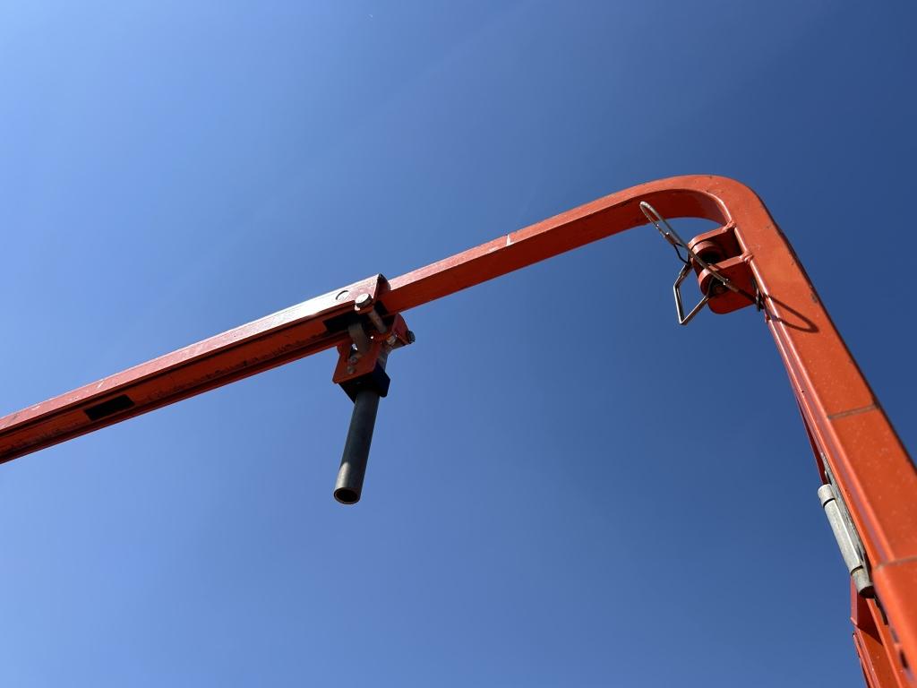2017 Snorkel S4732E Scissor Lift