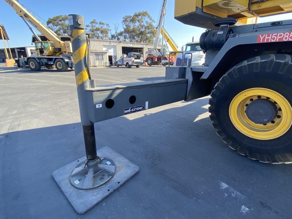 2007 Grove RT600E Rough Terrain Crane