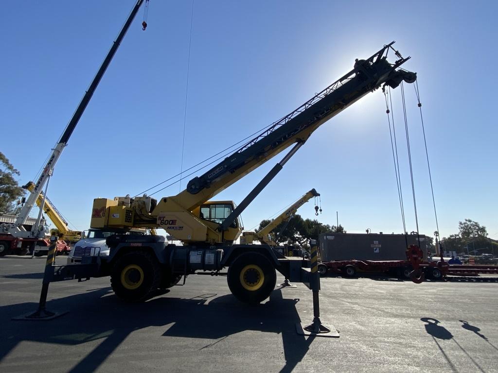 2007 Grove RT600E Rough Terrain Crane