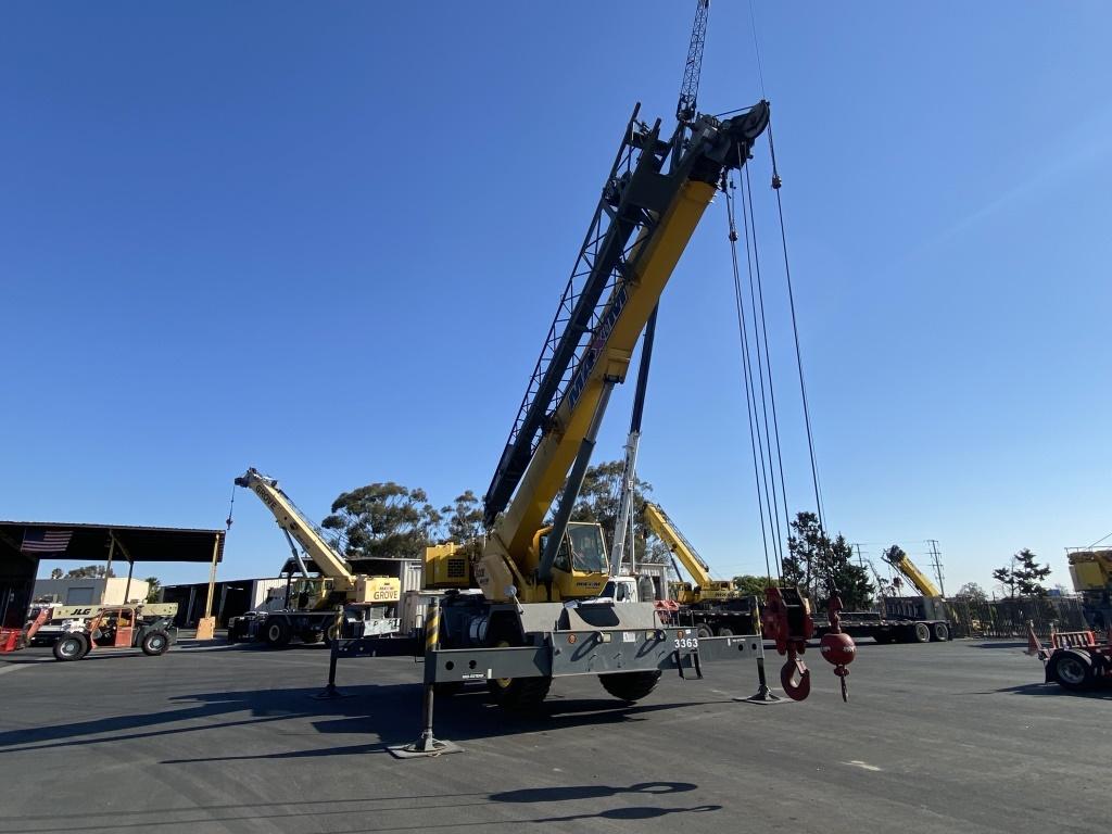 2007 Grove RT600E Rough Terrain Crane