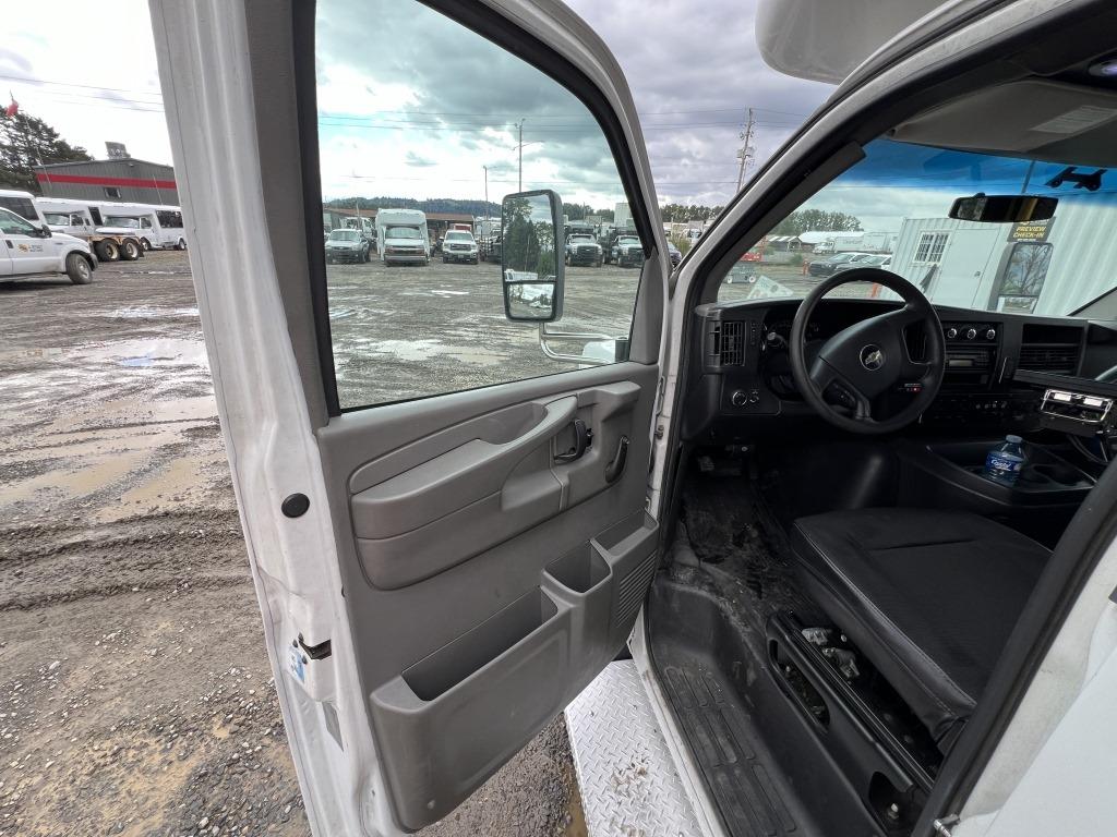2012 Chevrolet C4500 Paratransit Bus