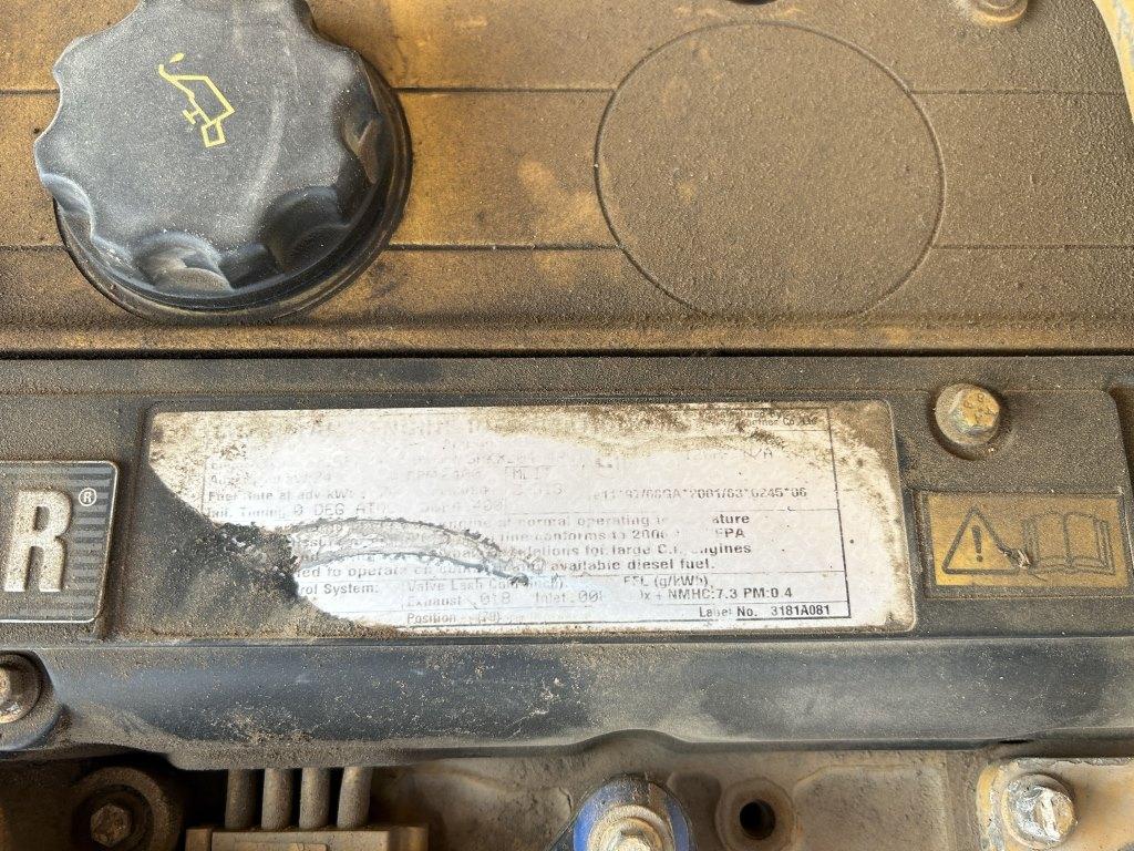 2007 Caterpillar TL943 Telescopic Forklift
