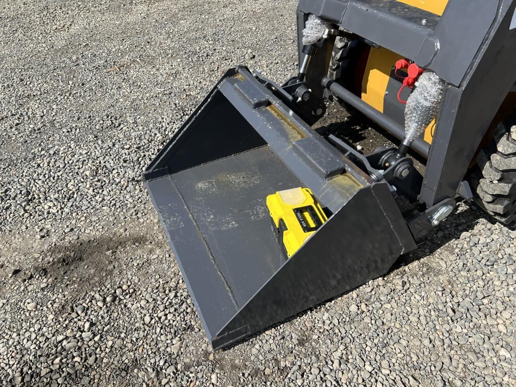 2024 CFG KRW232 Skidsteer Loader