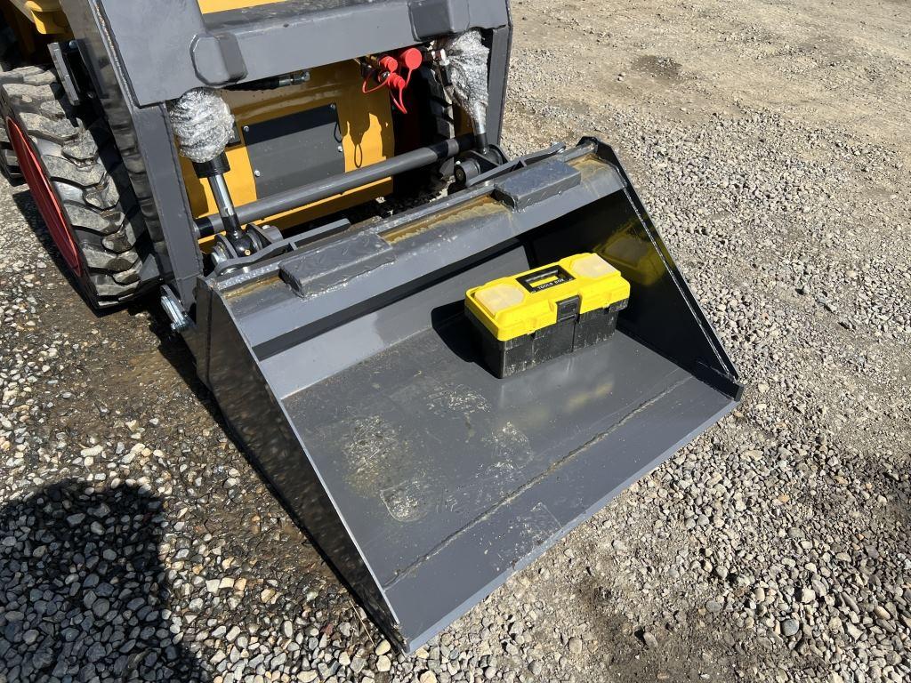 2024 CFG KRW232 Skidsteer Loader