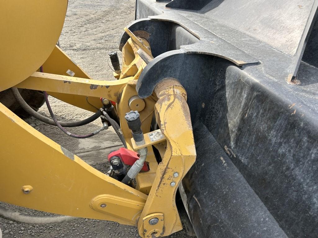 2022 Caterpillar 930M Wheel Loader
