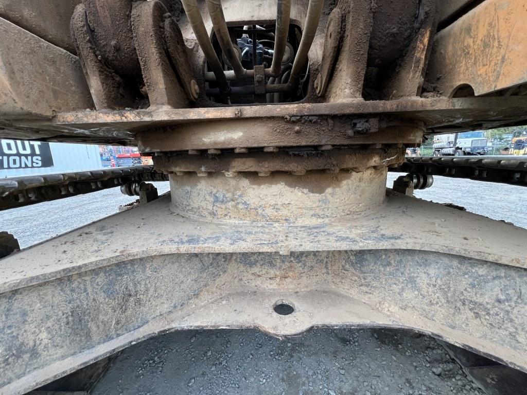 2011 Case CX210B Hydraulic Excavator