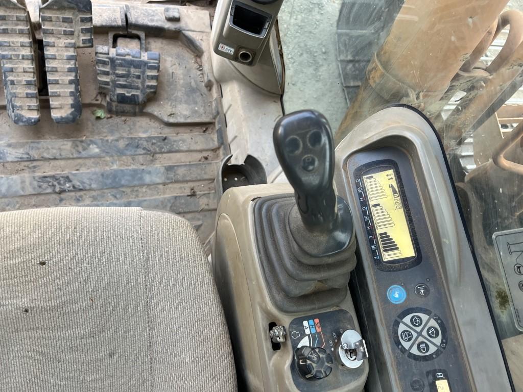 2011 Case CX210B Hydraulic Excavator