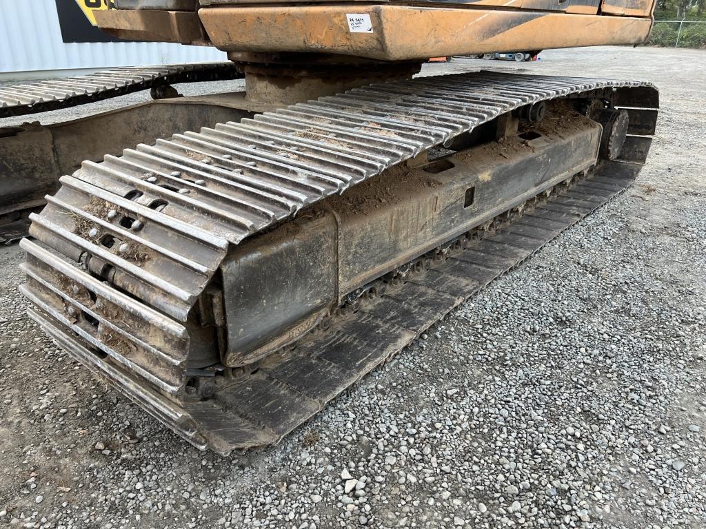 2011 Case CX210B Hydraulic Excavator