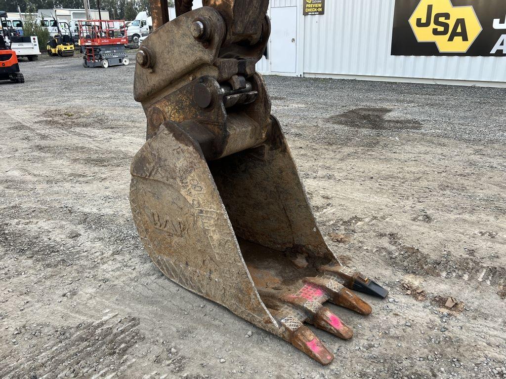2011 Case CX210B Hydraulic Excavator