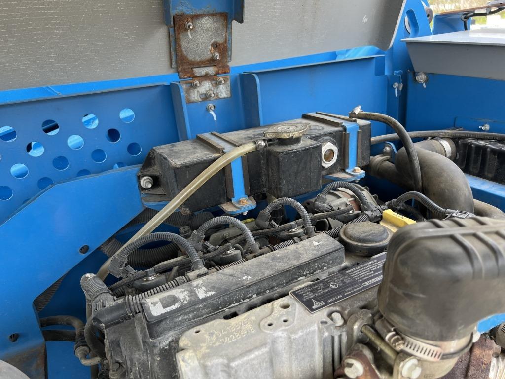 2015 Genie S-60X 4x4 Boom Lift