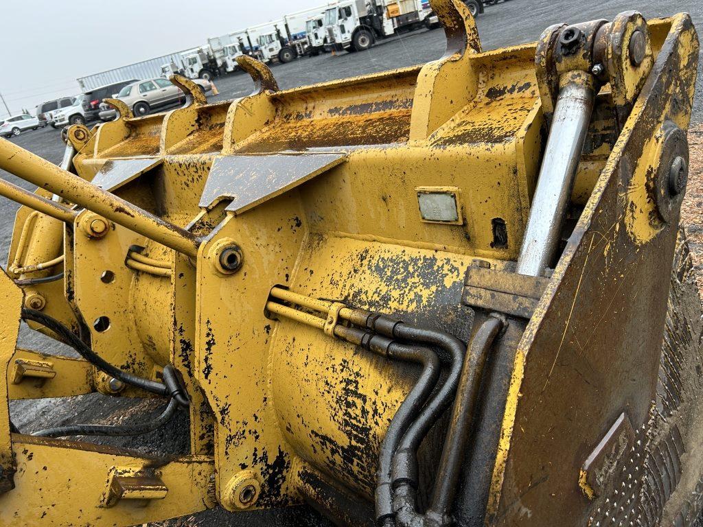 1982 Caterpillar 966C Wheel Loader