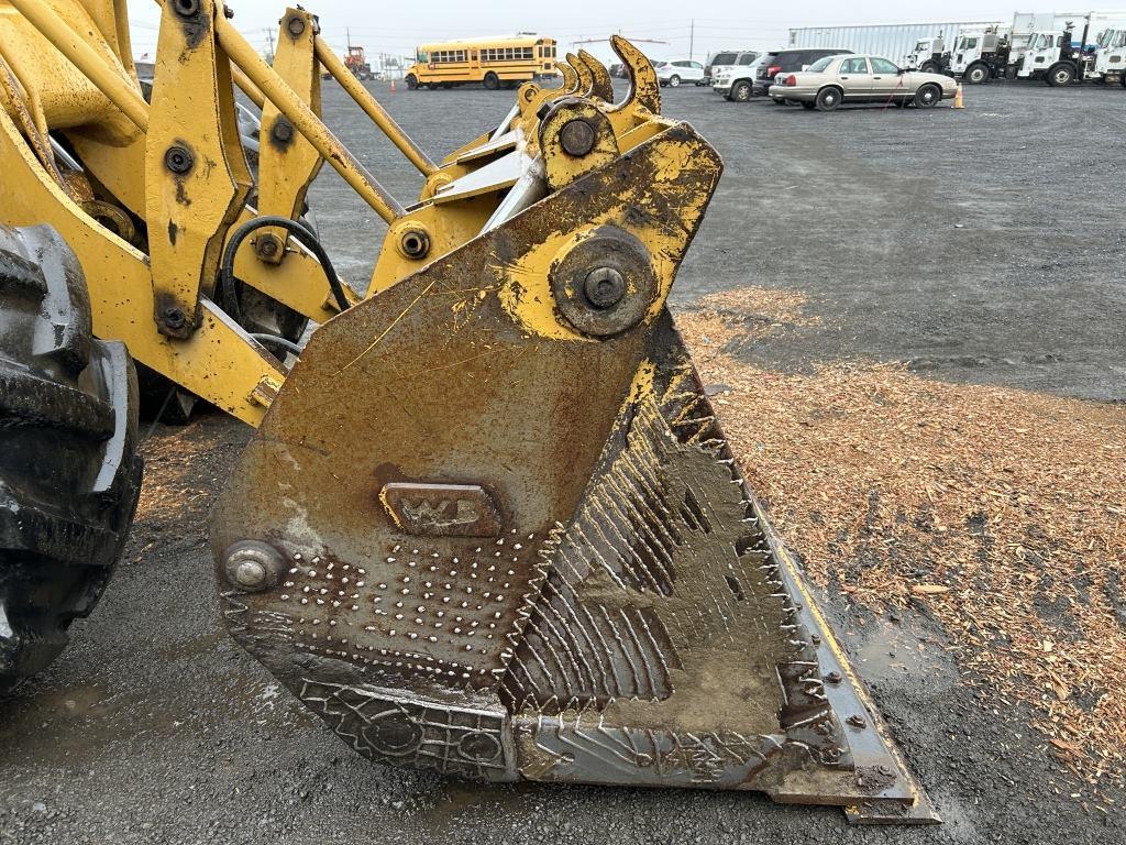 1982 Caterpillar 966C Wheel Loader
