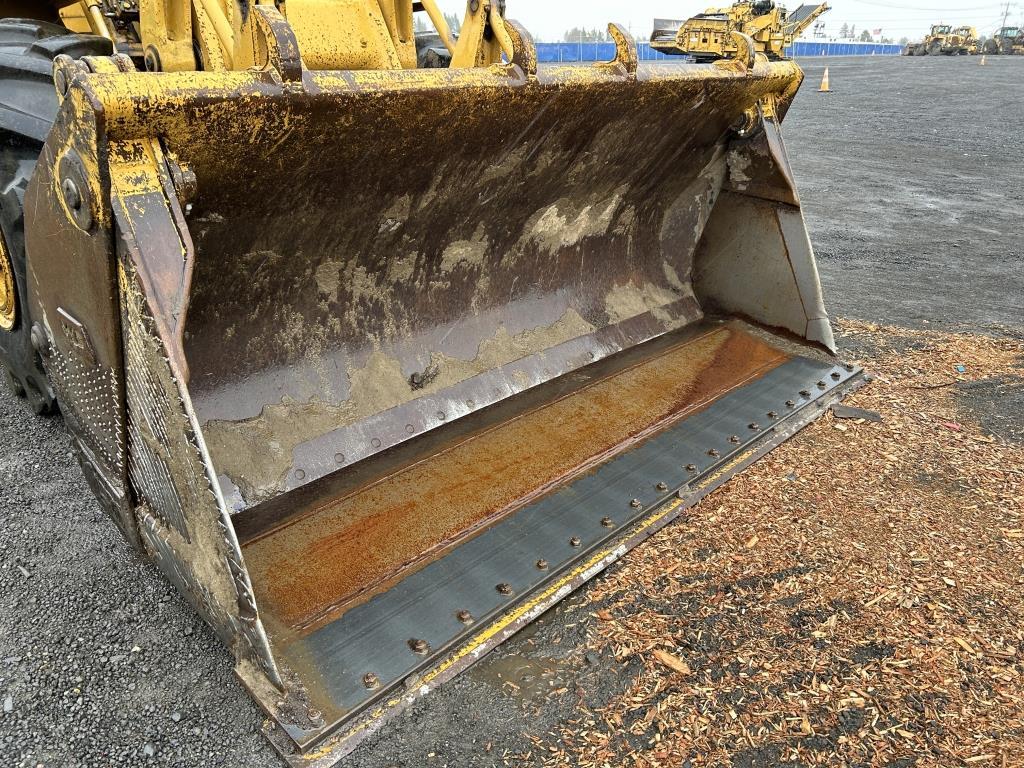 1982 Caterpillar 966C Wheel Loader