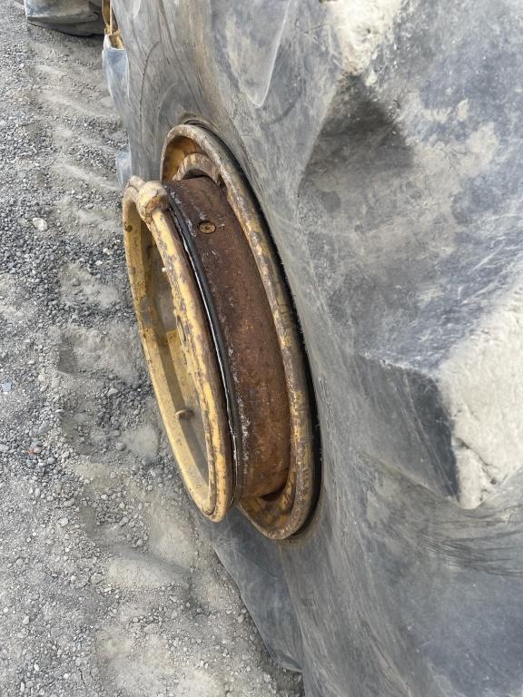 1982 Caterpillar 966C Wheel Loader