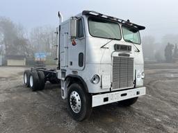 1988 Freightliner FLT T/A Cab and Chassis