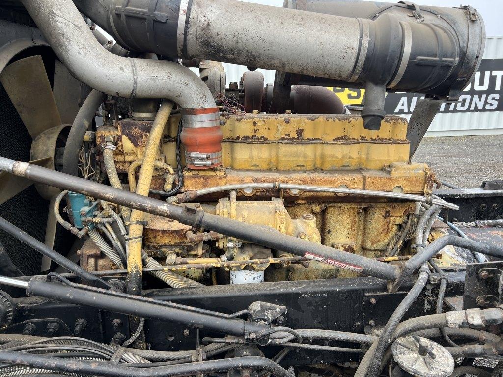 1988 Freightliner FLT T/A Cab and Chassis