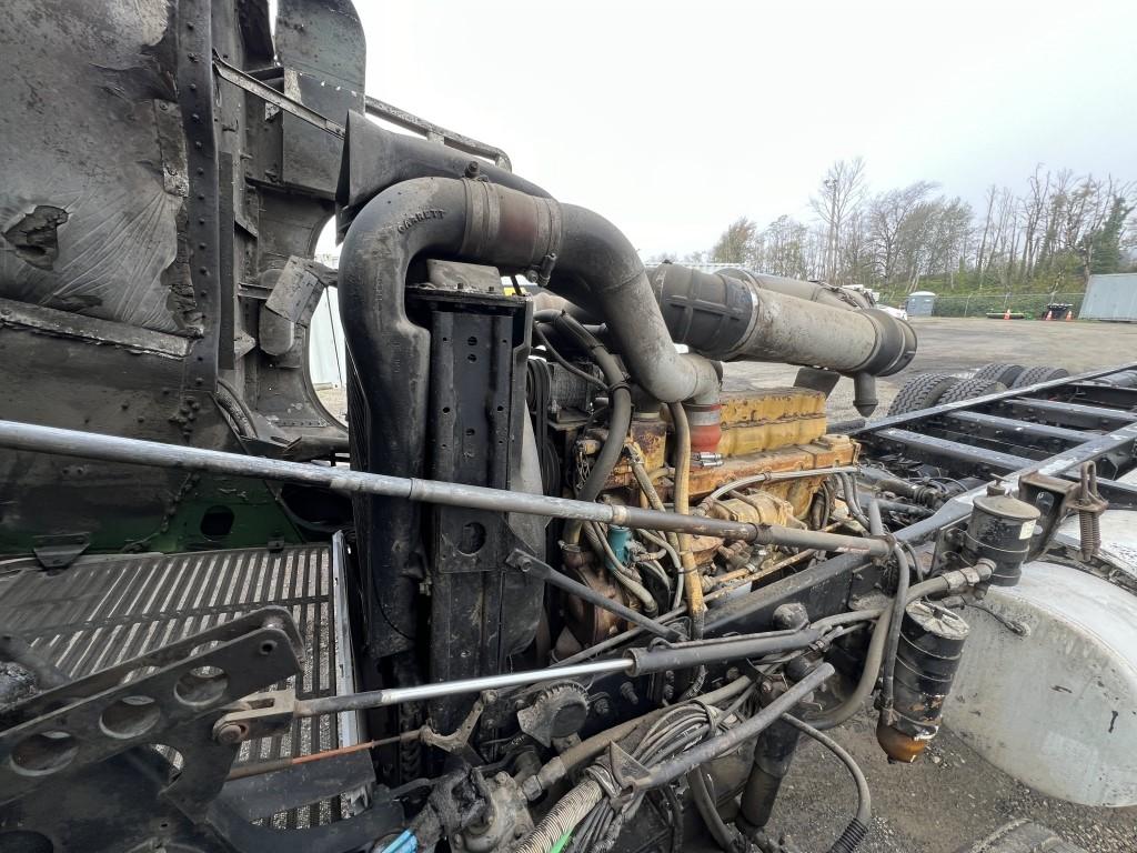 1988 Freightliner FLT T/A Cab and Chassis