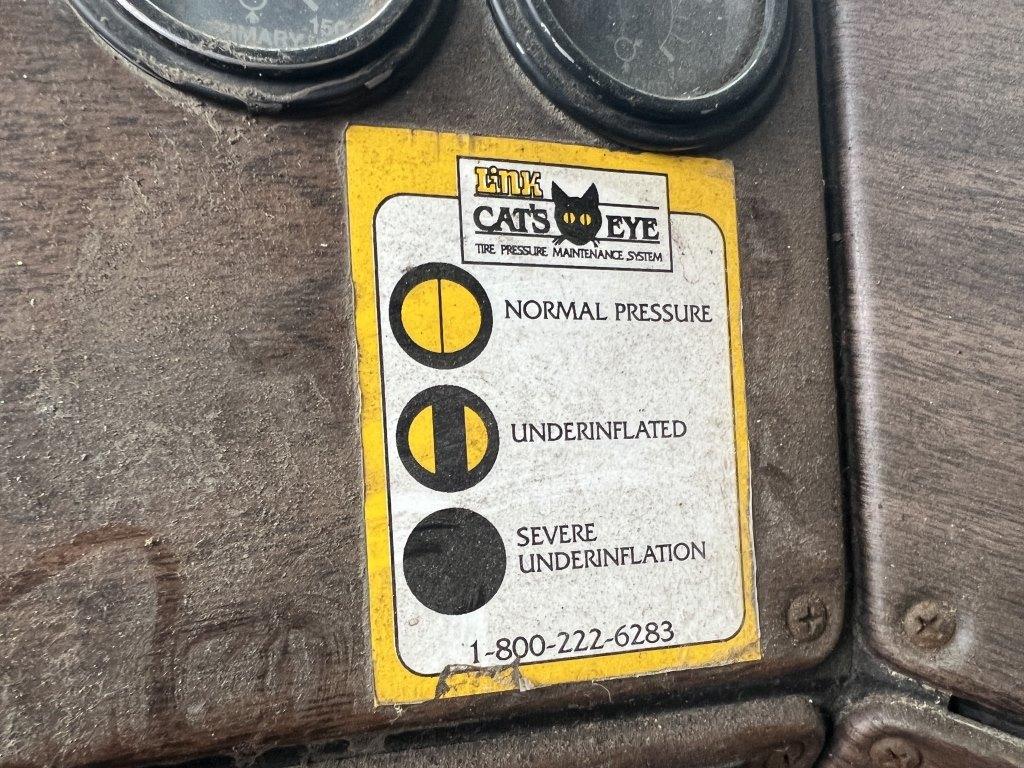 1988 Freightliner FLT T/A Cab and Chassis