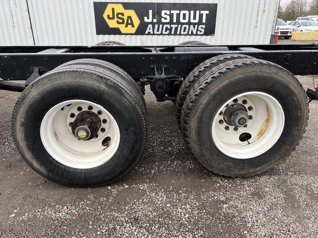1988 Freightliner FLT T/A Cab and Chassis