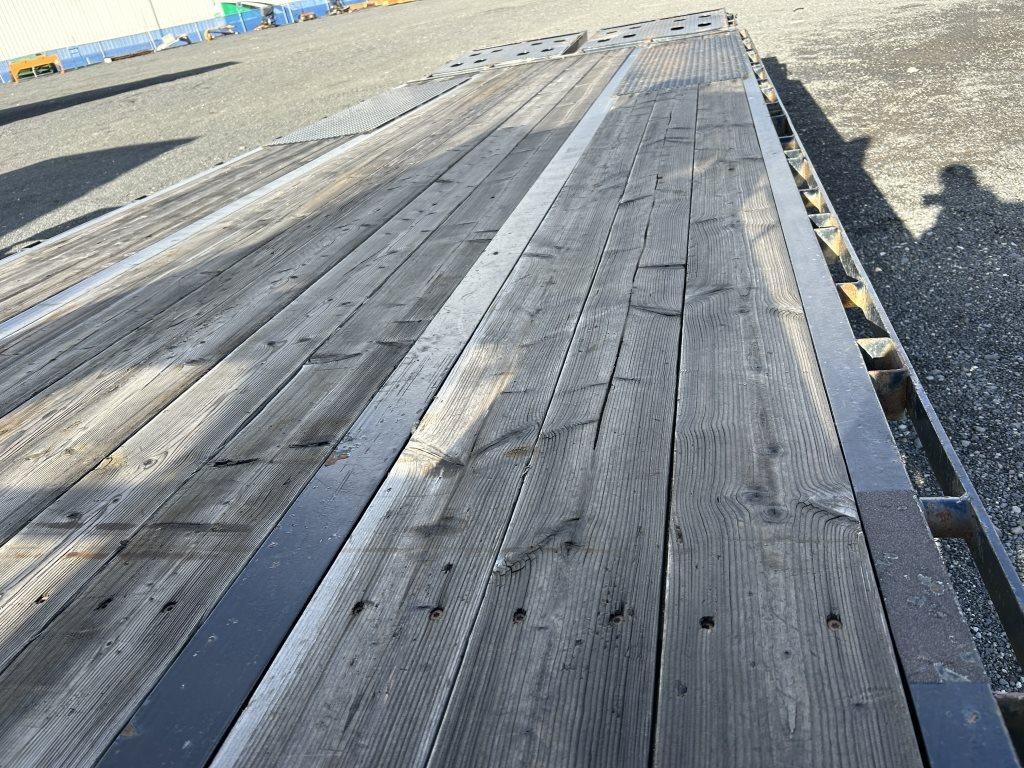 2020 Big Tex 25GN T/A Gooseneck Equipment Trailer