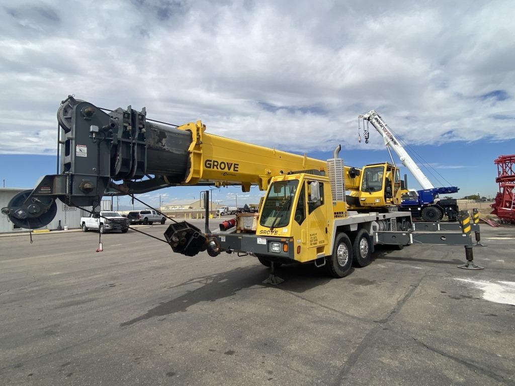 2013 Grove TMS800E Truck Crane