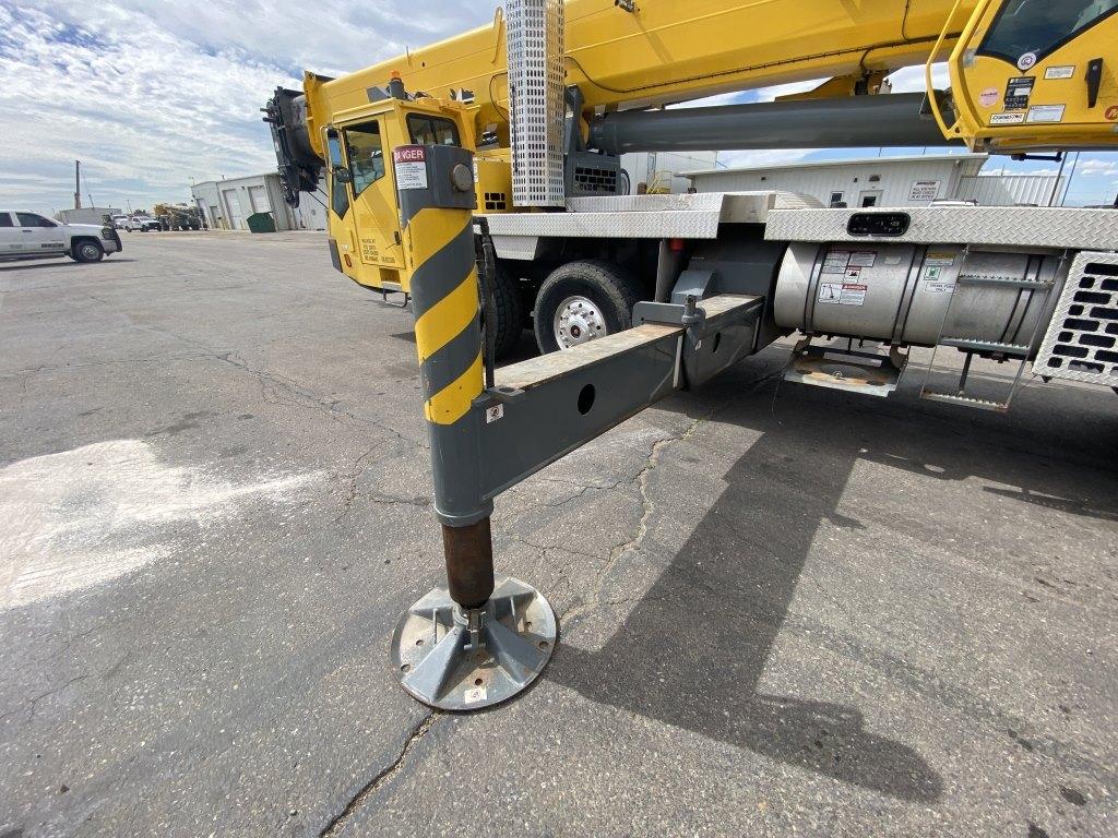 2013 Grove TMS800E Truck Crane
