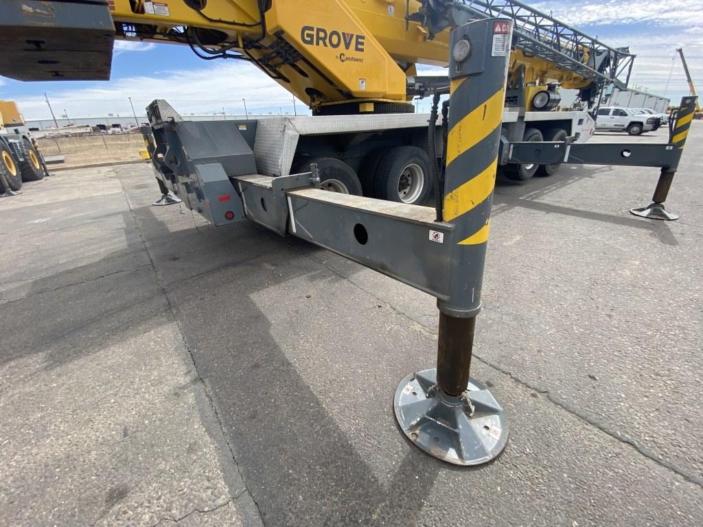 2013 Grove TMS800E Truck Crane