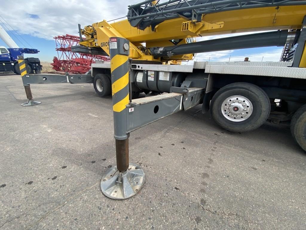 2013 Grove TMS800E Truck Crane