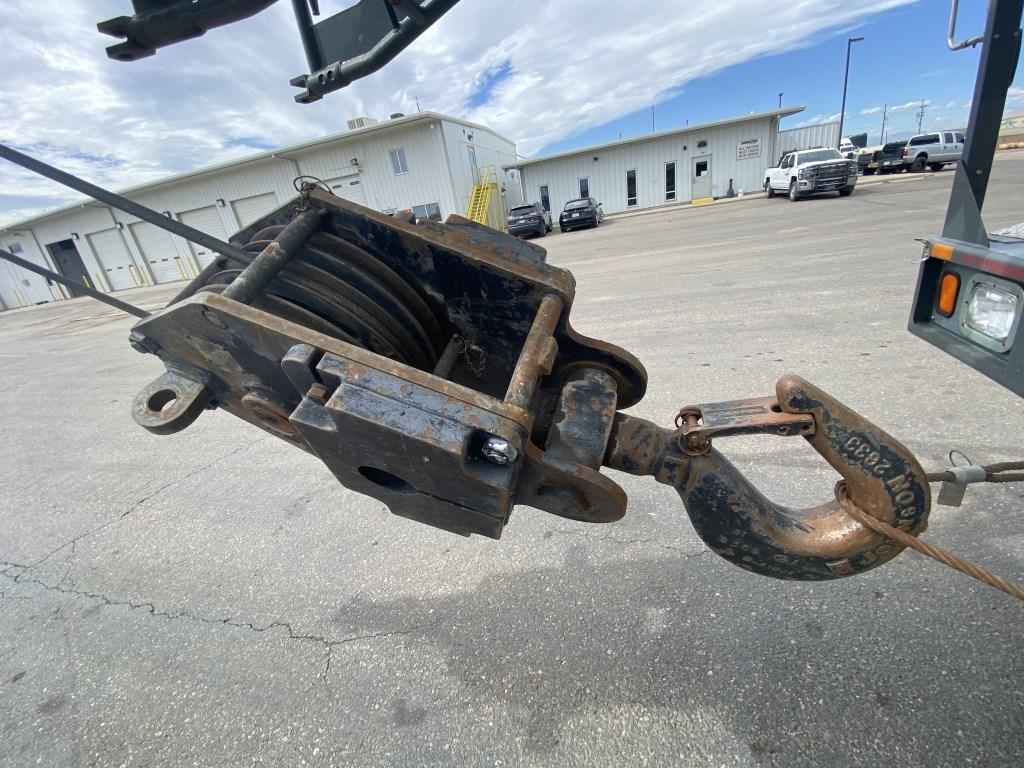 2013 Grove TMS800E Truck Crane