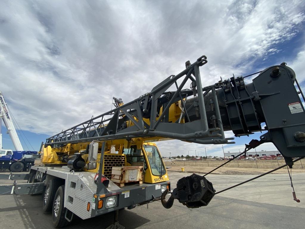 2013 Grove TMS800E Truck Crane
