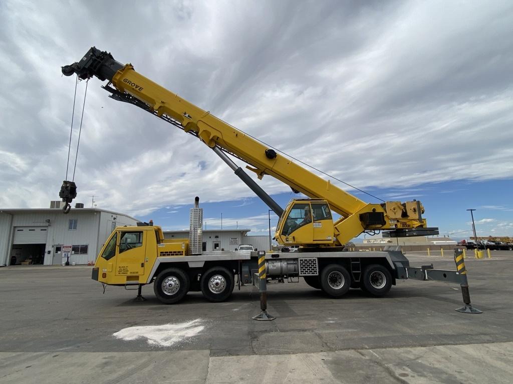 2013 Grove TMS800E Truck Crane