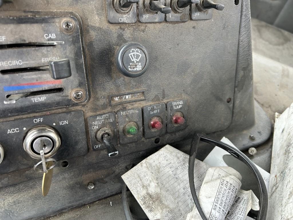 2003 Autocar Xpeditor Roll Off Truck