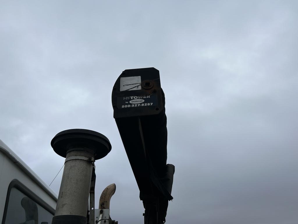 2003 Autocar Xpeditor Roll Off Truck