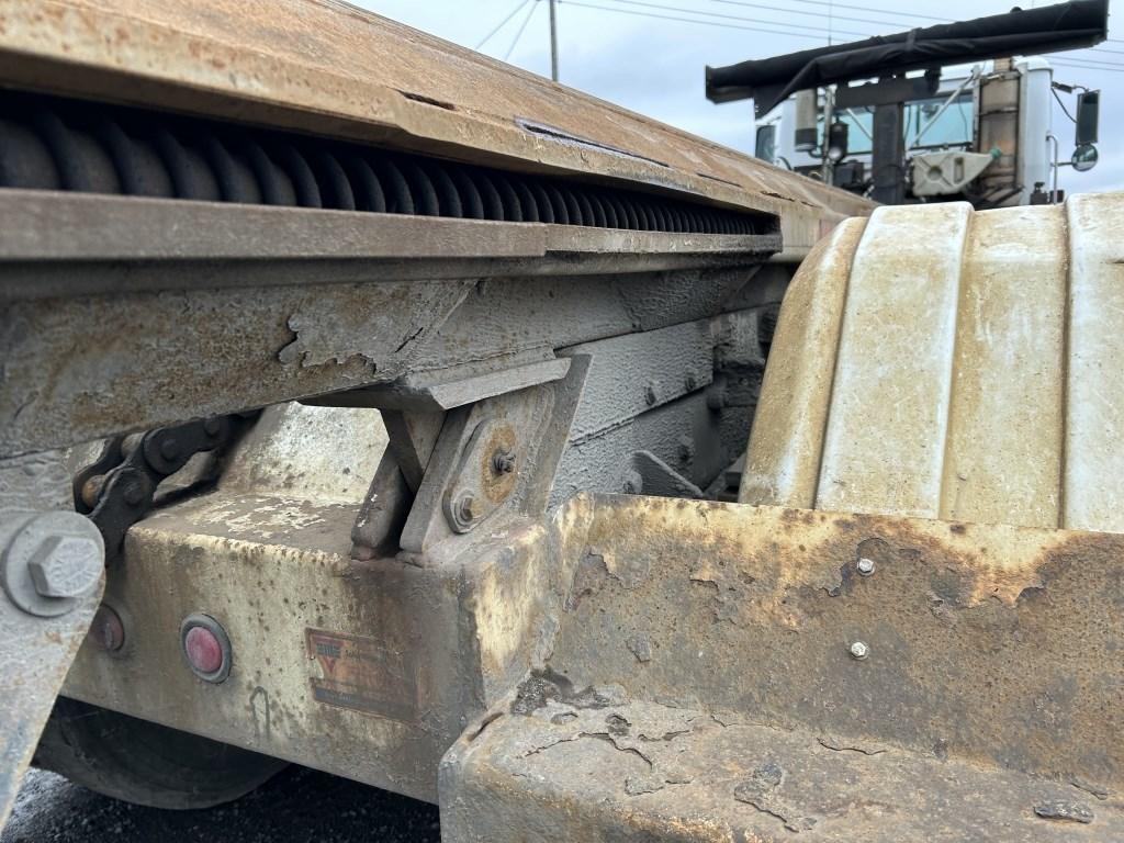 2003 Autocar Xpeditor Roll Off Truck