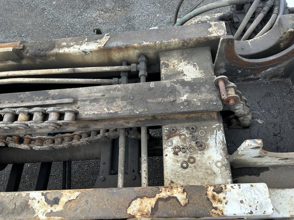 2003 Autocar Xpeditor Roll Off Truck